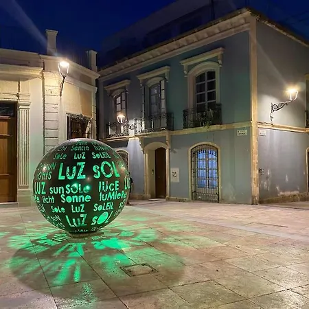 Exclusivo En El Casco Historico * 阿尔梅里亚